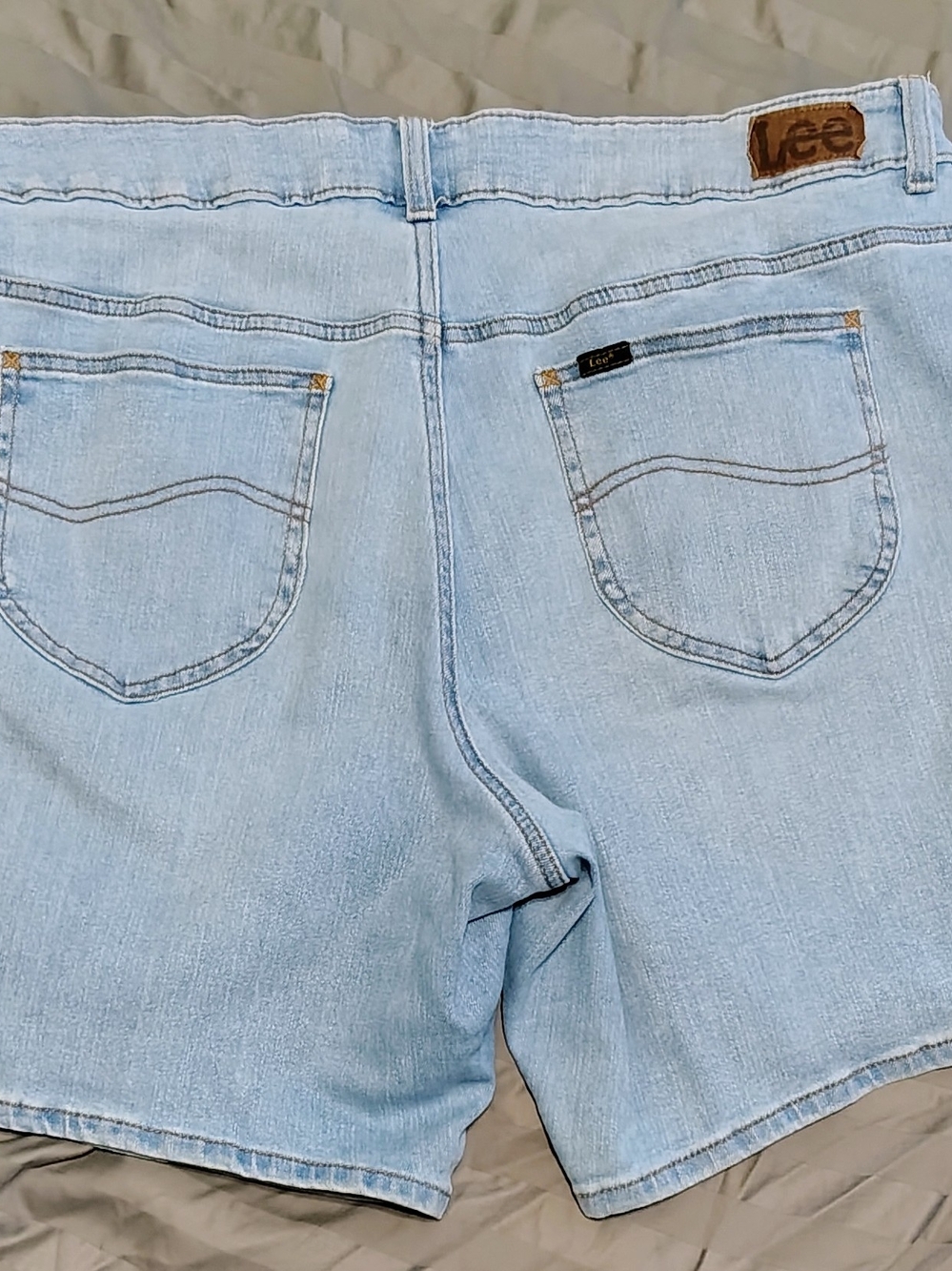 Lee Light Wash Boyfriend Denim Shorts 16W Plus Size